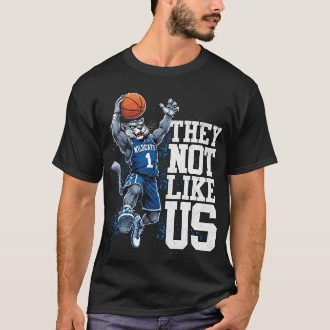T-shirt They Not Like Us Blue Wildcat Basketball (Devant)