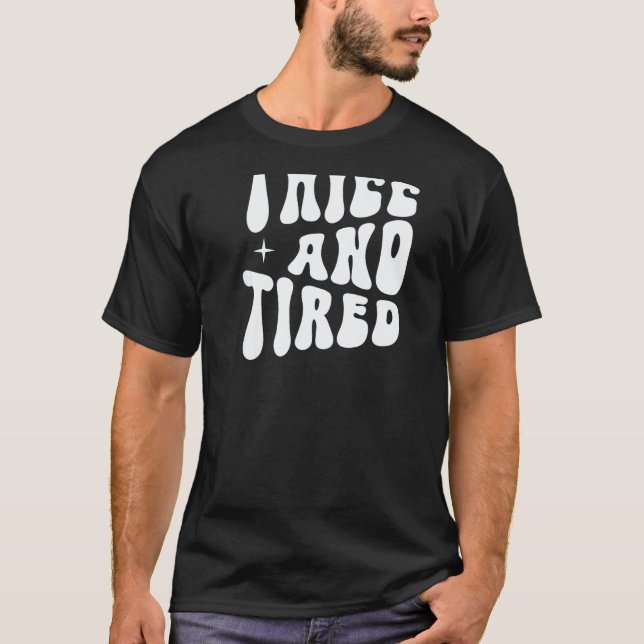 T-shirt Thicc And Tired Groovy Women Saying (Devant)