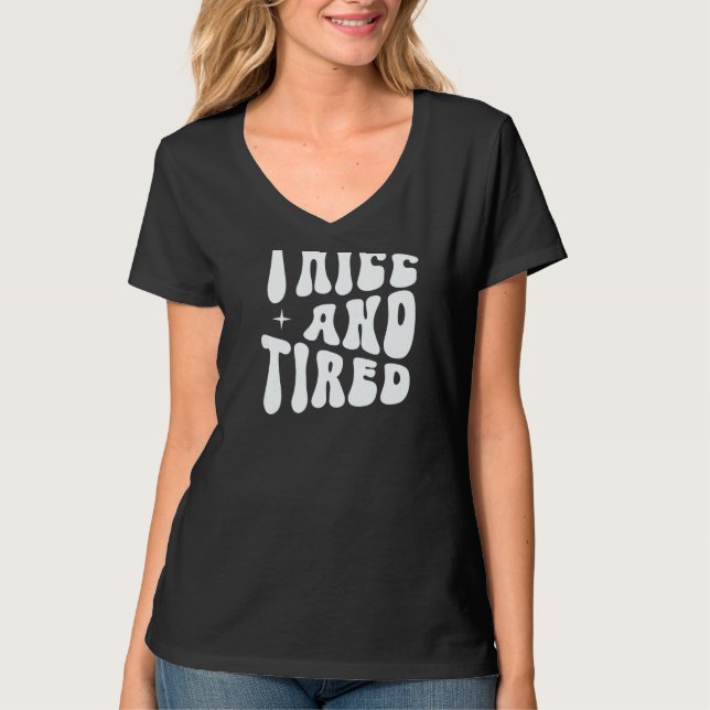 T-shirt Thicc And Tired Groovy Women Saying (Devant)