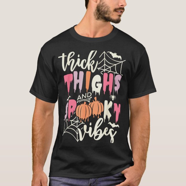 T-shirt Thick Thighs And Soky Vibes Retro Groovy Halloween (Devant)
