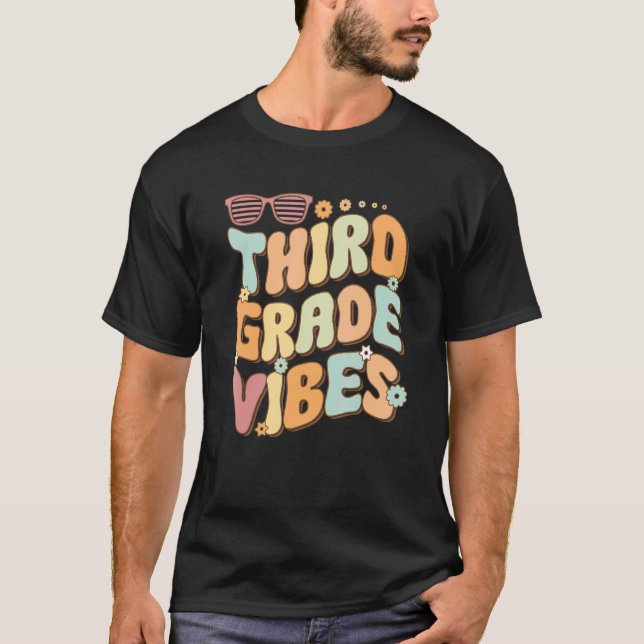 T-shirt Third Grade Vibes  3rd Grade Team Retro 1st Day of (Devant)
