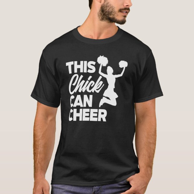 T-shirt This Chick Can Cheer   Cheerleading Cheerleader (Devant)