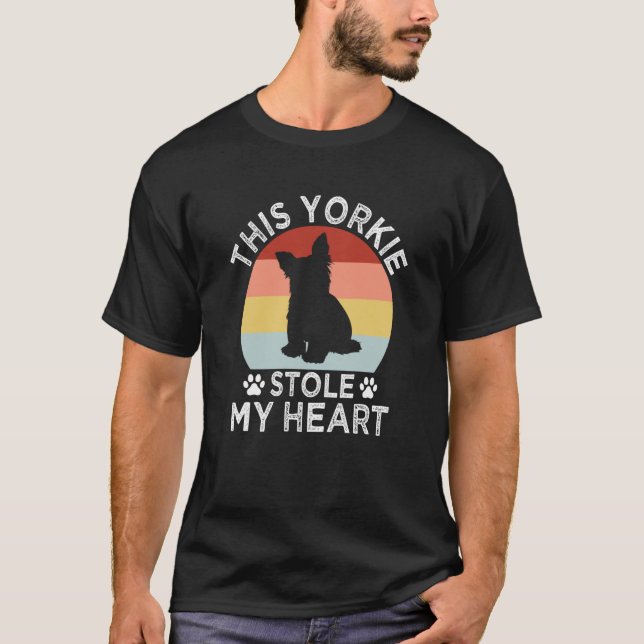 T-shirt This Yorkie Stole My Heart Yorkshire Terrier Dog   (Devant)