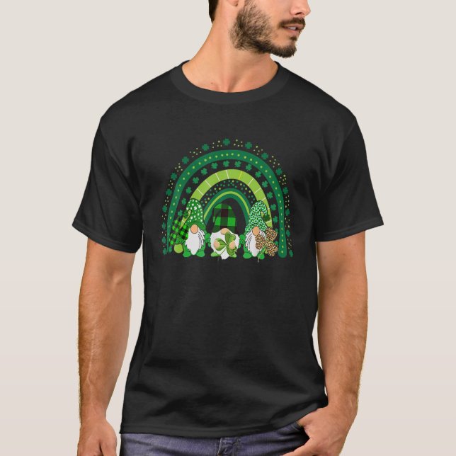 T-shirt Three Gnomes Holding Shamrock Leopard Plaid St Pat (Devant)