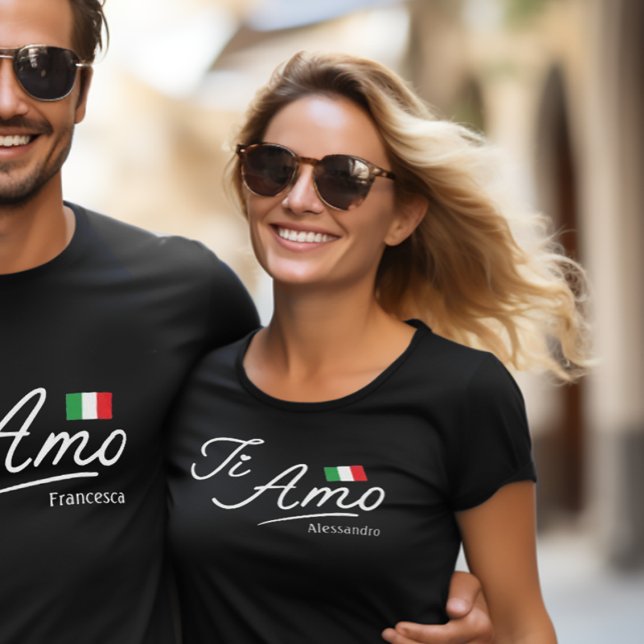T-shirt Ti Amo Script couple personnalisé (Ti Amo Women's Tee from Ti Amo Couple's Set)