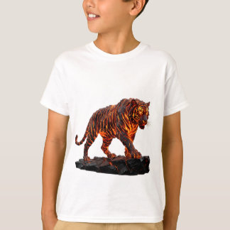 T-shirt Tigre majestueux de lave en fusion rôdant sur des