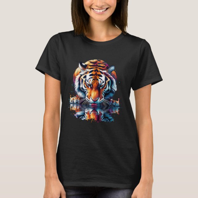 T-shirt Tigre regardant son reflet dans l'eau (Devant)