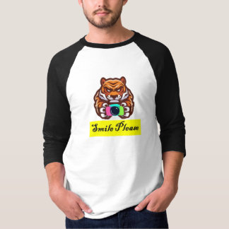 T-shirt Tigre sur le rôti (avec une caméra !)