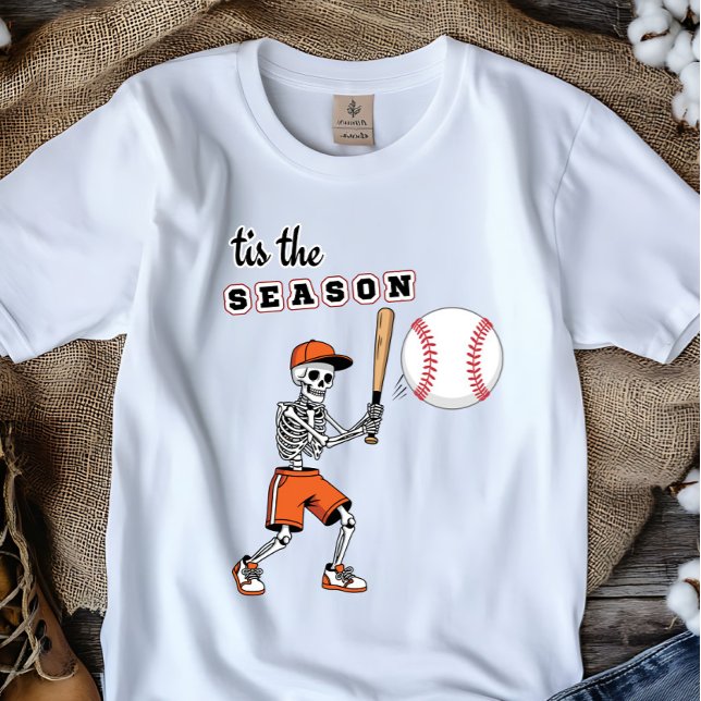 T-shirt “Tis the Season" - Baseball Skeleton Tee (Créateur téléchargé)