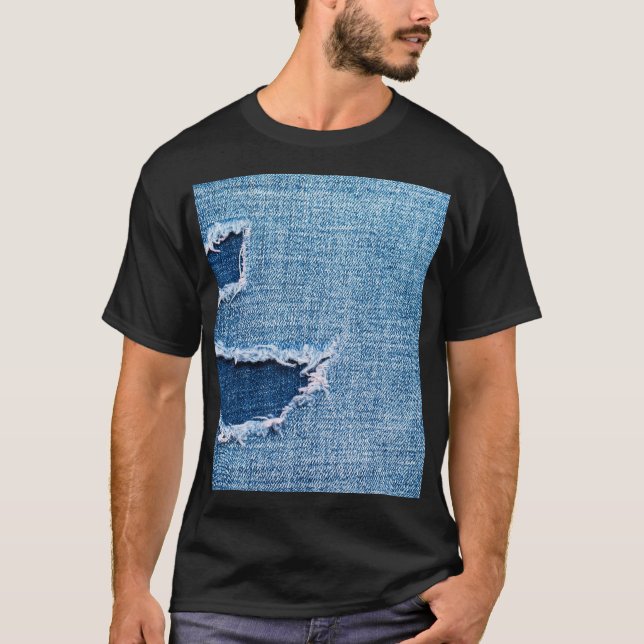 T-shirt Tissu en denim déchiré, teintes bleues. (Devant)