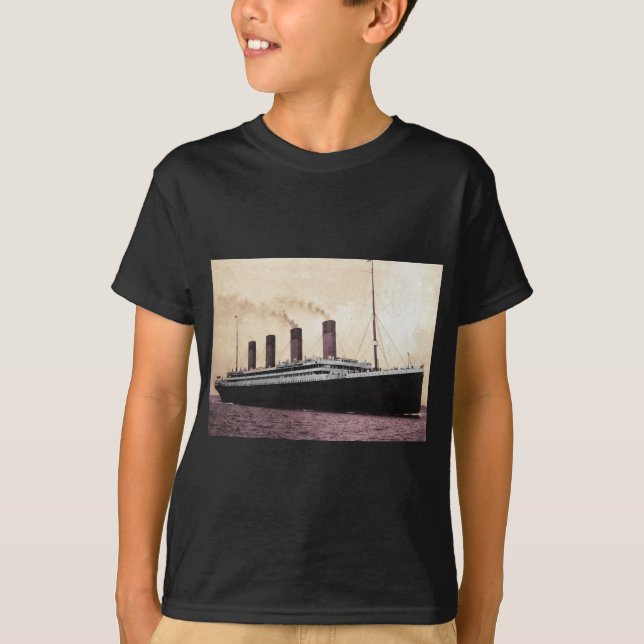 T-shirt Titanic en mer (Devant)