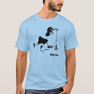 T-shirt Toddler équitation sur scooter