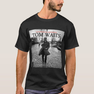 T-shirt Tom attend