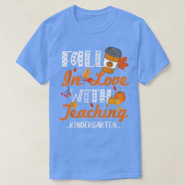 T-shirt Tomber en amour avec l'enseignement maternelle Ens (Design devant)