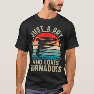 T-shirt Tornados Chasers Vintage Just A Boy Who Loves Torn