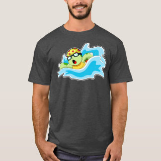 T-shirt Tortue en train de nager dans l'eau