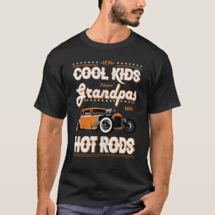 T-shirt Tous les enfants cool ont des grands-pas avec des