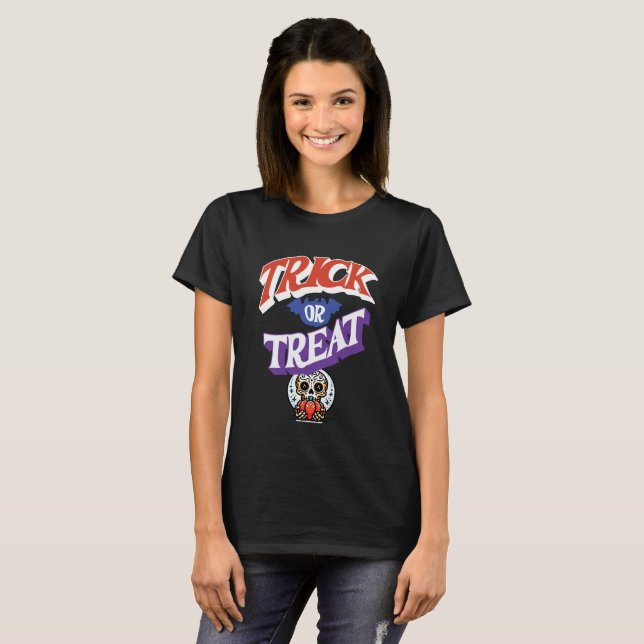 T-shirt Trace ou traitement Halloween Design crâne (Devant entier)
