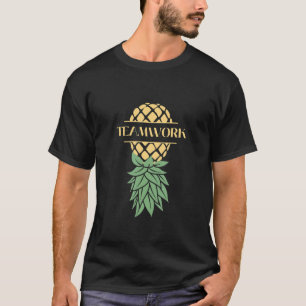 T-shirt Travail D'Équipe À L'Écart Des Ananas