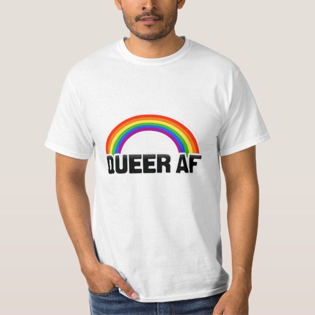 T-SHIRT TRÈS LGBTQ+ (Devant)