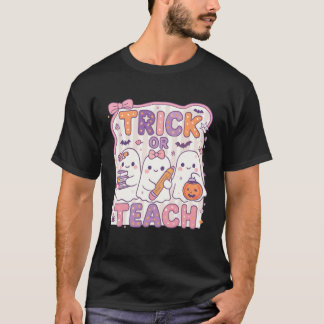 T-shirt Trick or Teach Retro Halloween Teacher Look