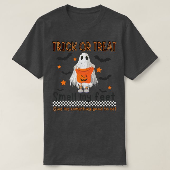 T-shirt Trick Ou Traiter L'Odeur Mes Pieds Vibes Éffrayant (Design devant)