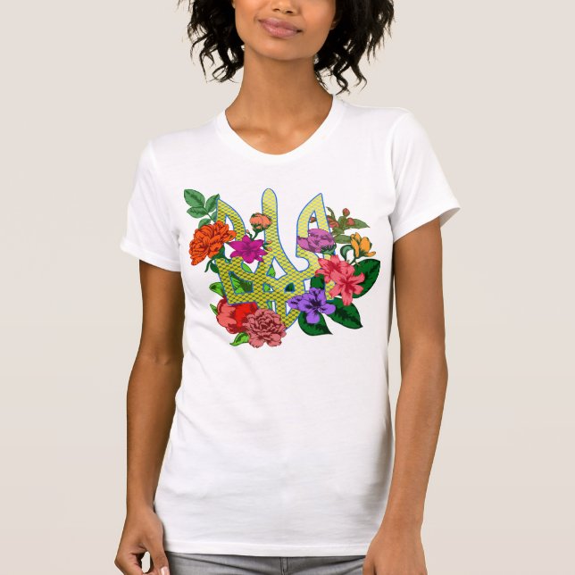 T-shirt trident tryzub de l'héraldique ukrainienne fleurs  (Devant)
