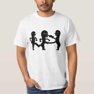 T-shirt Trois amis ayant l'amusement