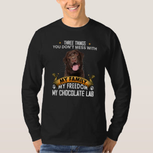 T-shirt Trois choses que vous ne manquez pas avec le chien