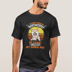 T-shirt Trois choses que vous ne manquez pas avec Shiba In