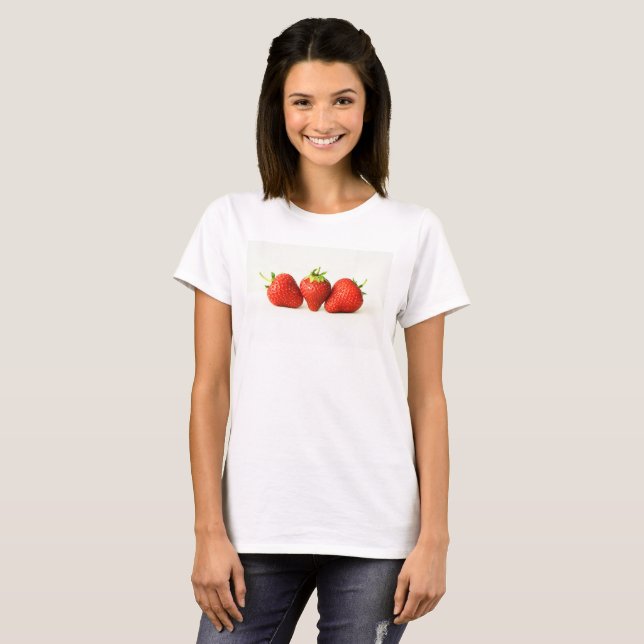 T-shirt Trois Fraises Sur Blanc wccnm (Devant entier)