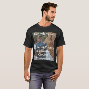 T-shirt Tronçonneuse de Ron Adamson découpant la