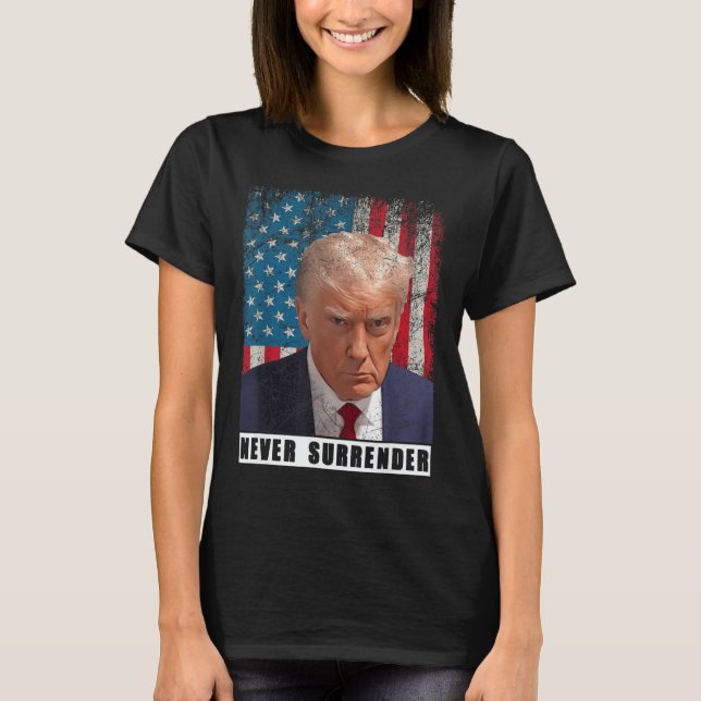 T-shirt Trump 2024 Tiré sur le président ne jamais céder l (Devant)