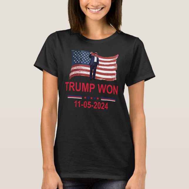 T-shirt Trump remporte les élections de 2024 Trump remport (Devant)