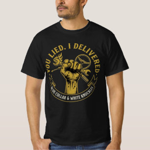T-shirt Tu as menti, j'ai livré Col bleu à mains crispées