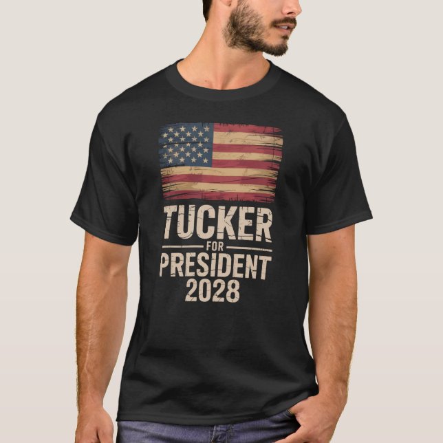 T-shirt Tucker Carlson 2028 Political President (Devant)