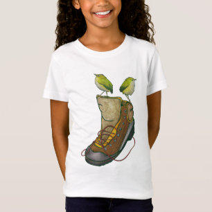 T-Shirt Tuke en métal sur une botte de randonnée