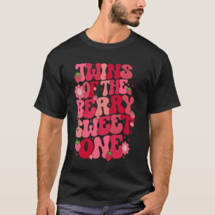 T-shirt Twins Of The Berry Sweet One Strawberry First Birt