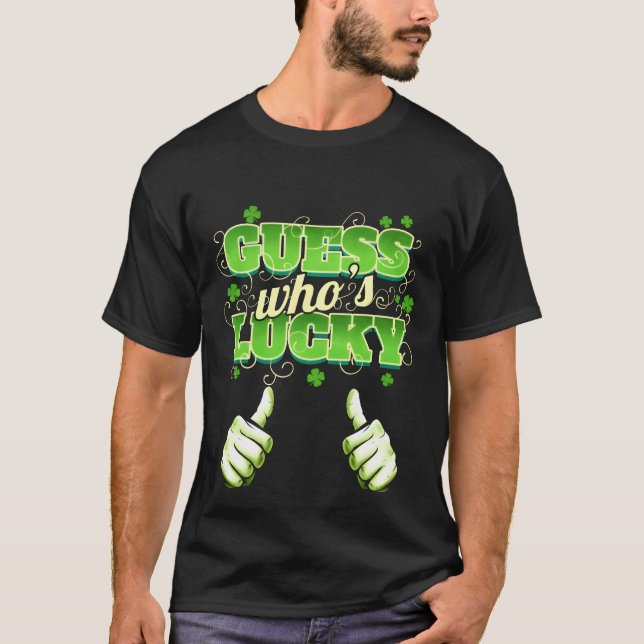 T-shirt Twohumps Montrant Devinez Qui a de la Chance Sur l (Devant)