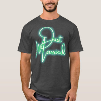 T-shirt Type manuscrit Annonçant Juste Marié Vert Des