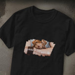 T-shirt Typographie Cool moderne de Grunge pour animaux de<br><div class="desc">Ce design simple et moderne est composé d'une typographie de script simple et moderne. Ajoutez une photo d'animal de compagnie personnalisée.</div>