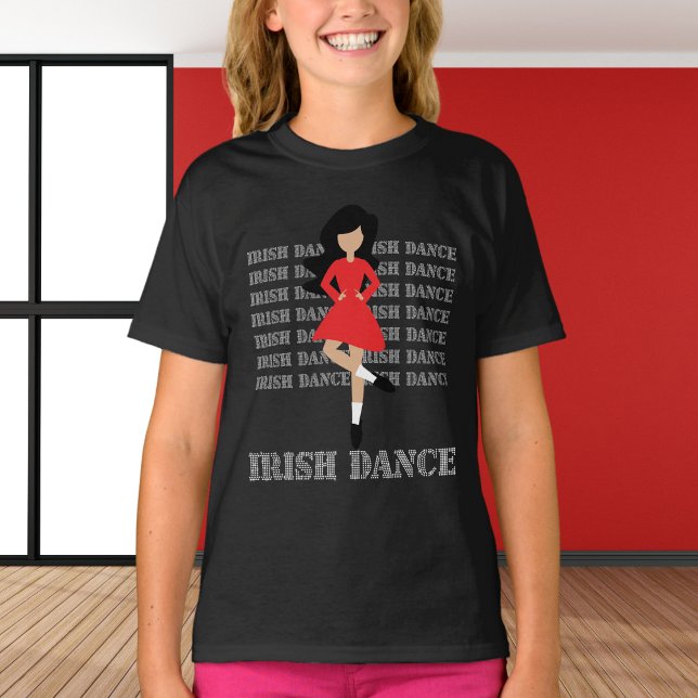 T-shirt Typographie de danse irlandaise Cheveux noirs Dans (Créateur téléchargé)