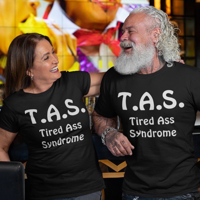 T-shirt Typographie drôle du syndrome fatigué (Funny Tired Syndrome Typography T-Shirt)