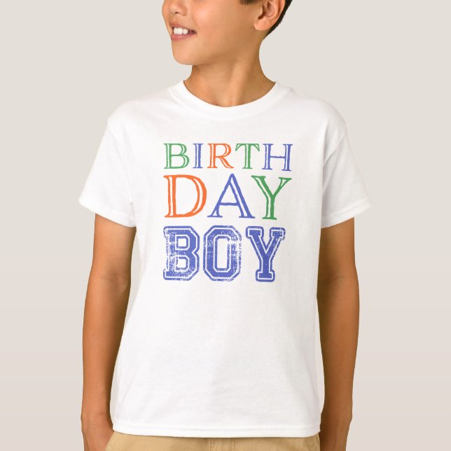 T-shirt Typographie du garçon d'anniversaire (Devant)