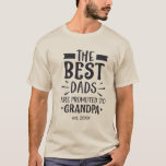 T-shirt Typographie meilleur papa promu à grand-père sur m<br><div class="desc">Typographie élégante Meilleur papa promu à Grand-Père T-Shirt personnalisé</div>