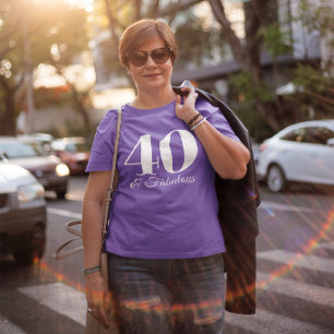 T-shirt Typographie Violet et Blanc 40 & Fabulous