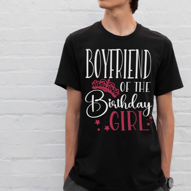 T-shirt Un ami de l'équipe de filles d'anniversaire qui co (Créateur téléchargé)