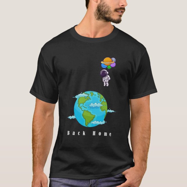 T-shirt Un astronaute avec des ballons atterrissant t-shir (Devant)