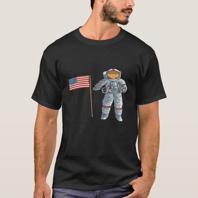T-shirt Un astronaute avec la lune spatiale américaine USA (Devant)