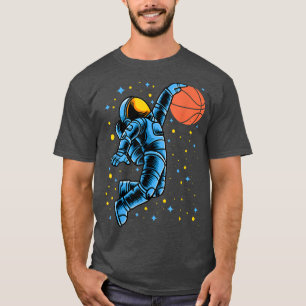 T-shirt Un astronaute joueur de basket-ball dans un entraî